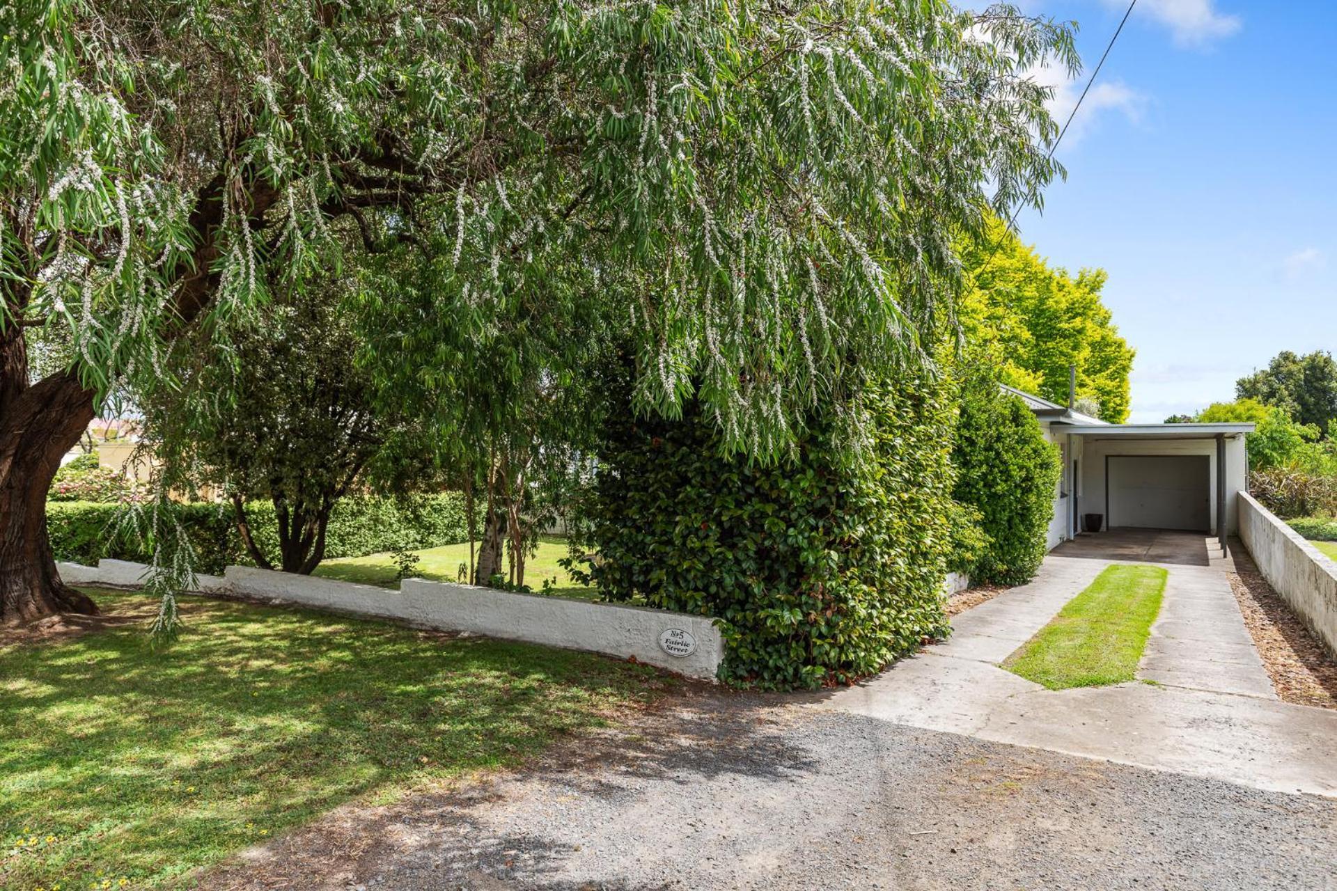The Commodore Mount Gambier Room photo