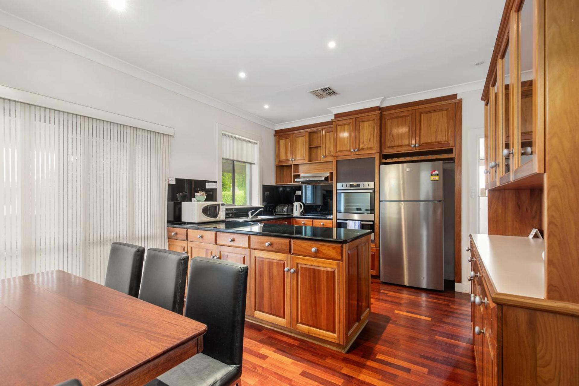 The Commodore Mount Gambier Room photo